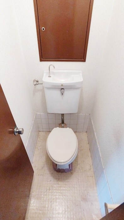 物件内観写真9　(トイレ)