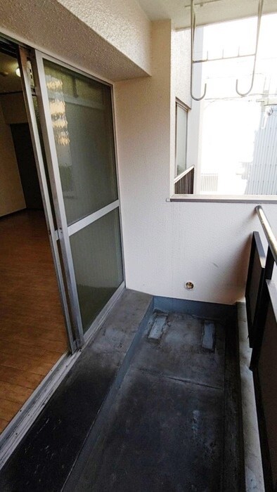 物件内観写真12　(ベランダ・バルコニー)