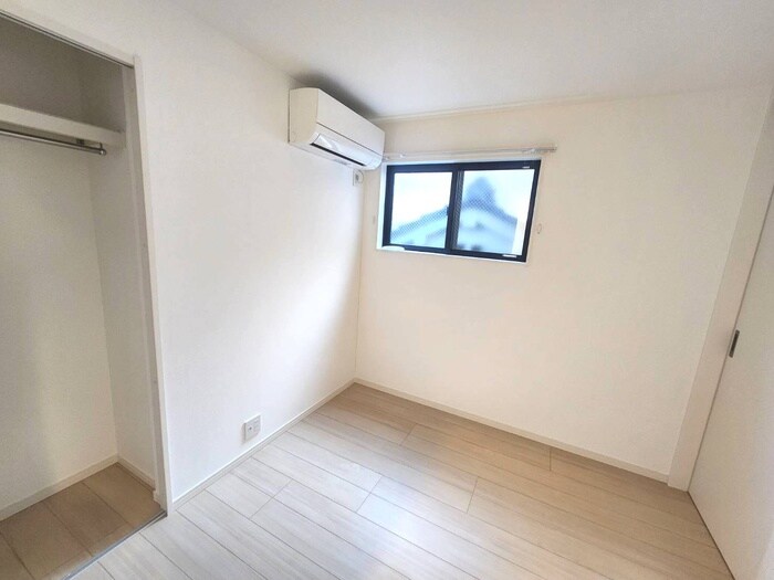 物件内観写真18　(居室)