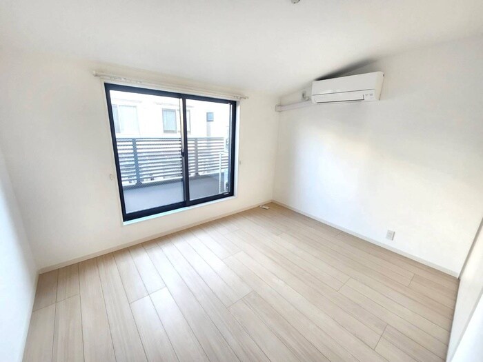 物件内観写真19　(居室)