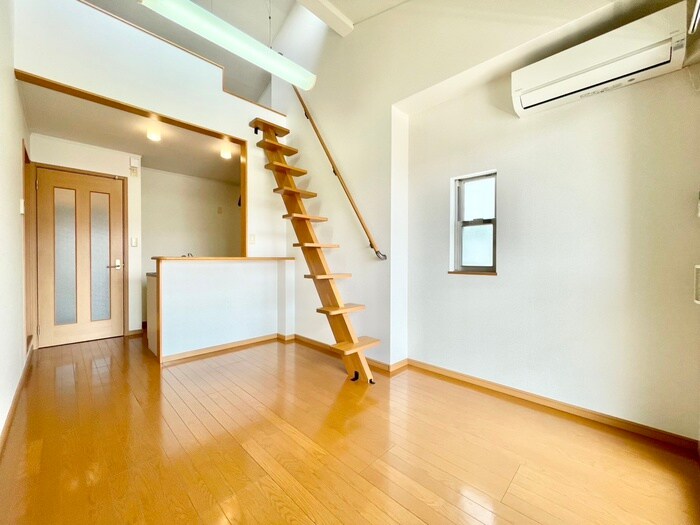 物件内観写真7　(居室)