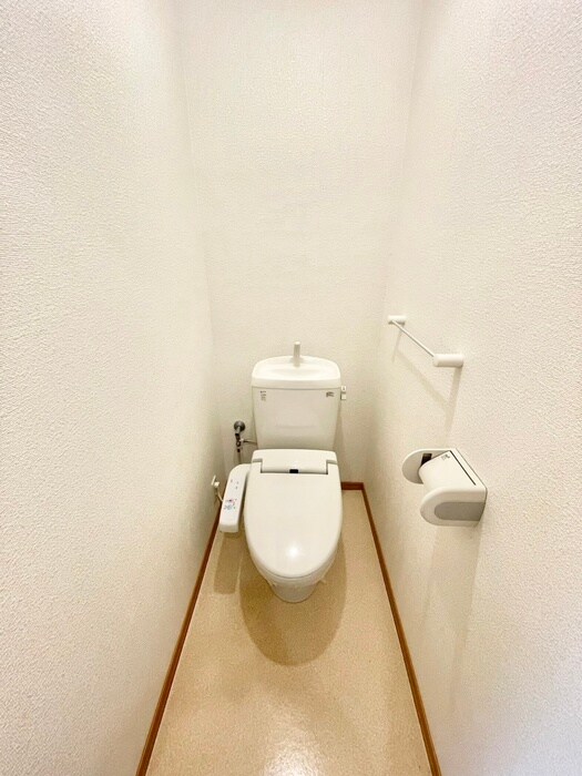 物件内観写真10　(トイレ)