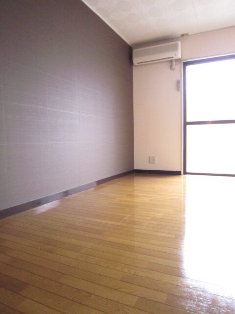 物件内観写真14　(居室)