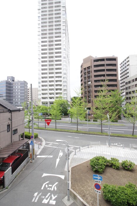 物件内観写真22　(室内からの展望)