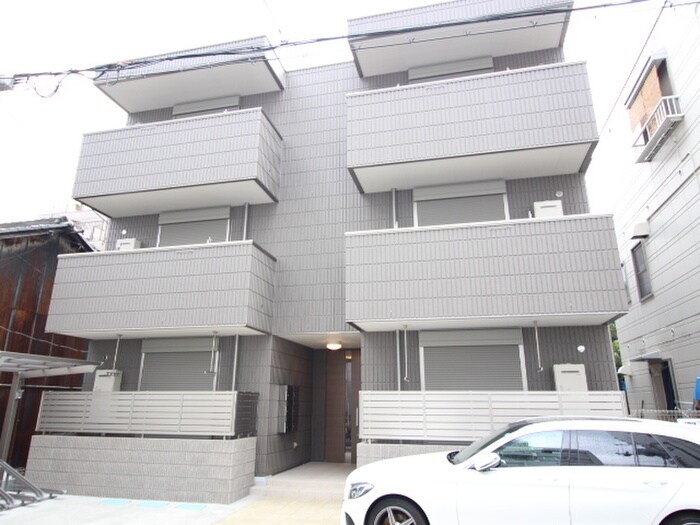 物件外観写真1　(外観写真)