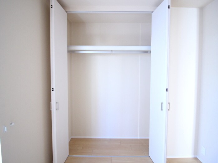 物件内観写真17　(収納)