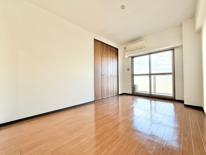 物件内観写真10　(居室)