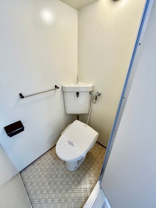 物件内観写真14　(トイレ)