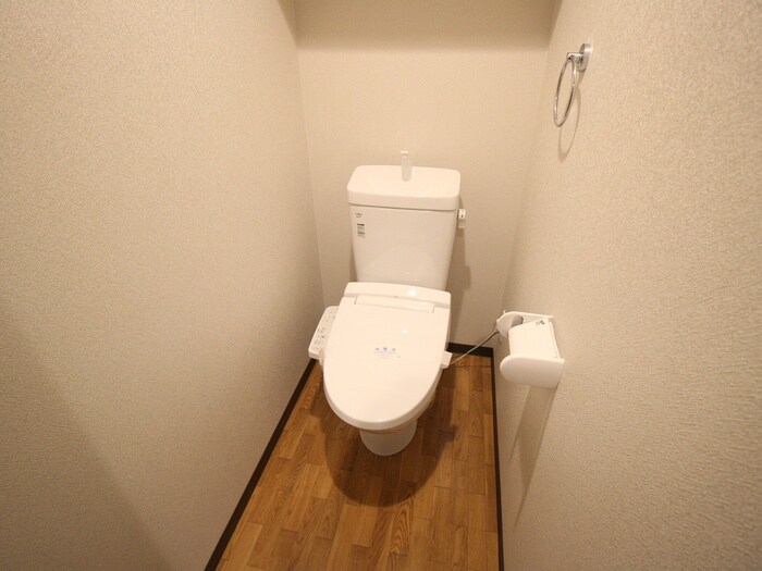 物件内観写真12　(トイレ)