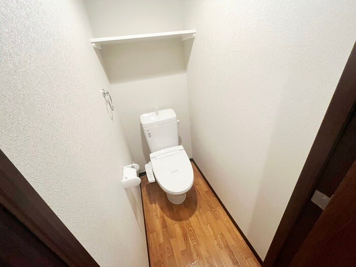 物件内観写真12　(トイレ)