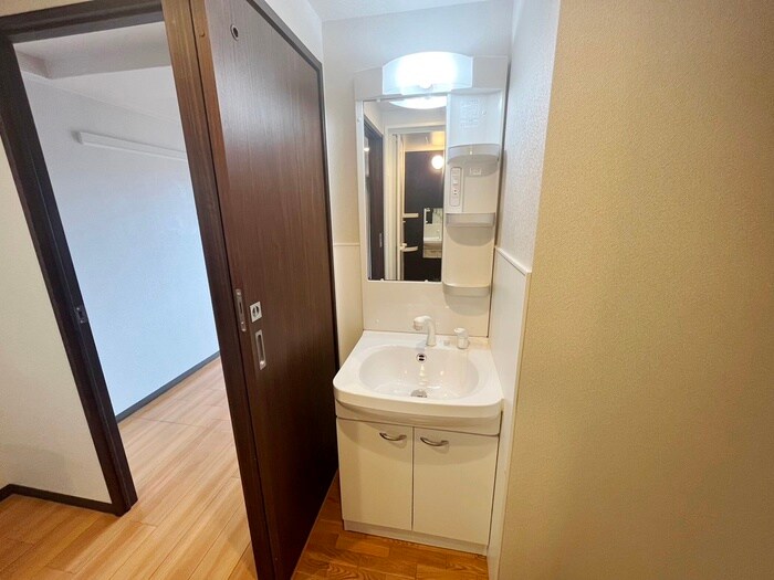 物件内観写真13　(洗面)
