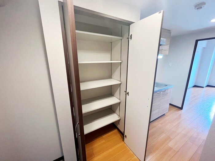 物件内観写真20　(収納)