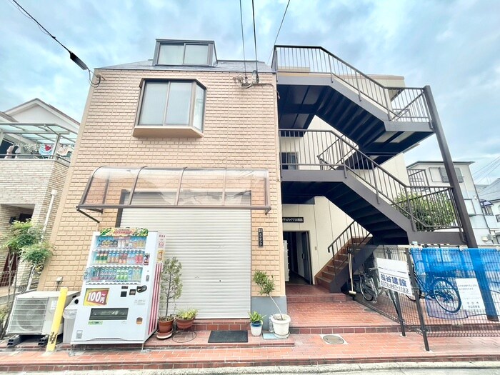 物件外観写真4　(外観写真)