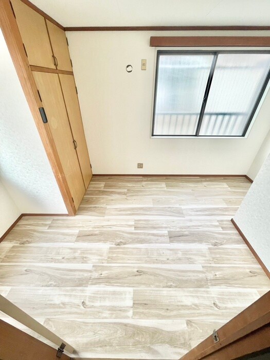 物件内観写真10　(居室)