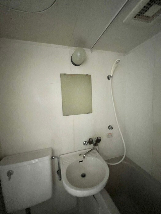 物件内観写真10　(洗面)