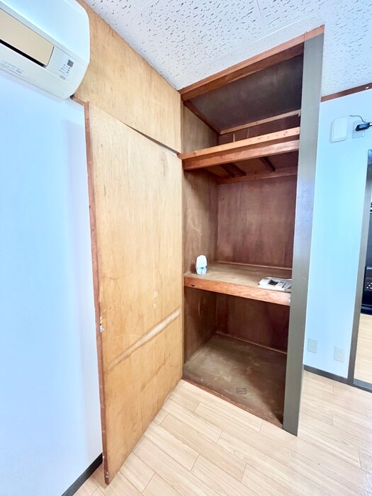 物件内観写真12　(収納)