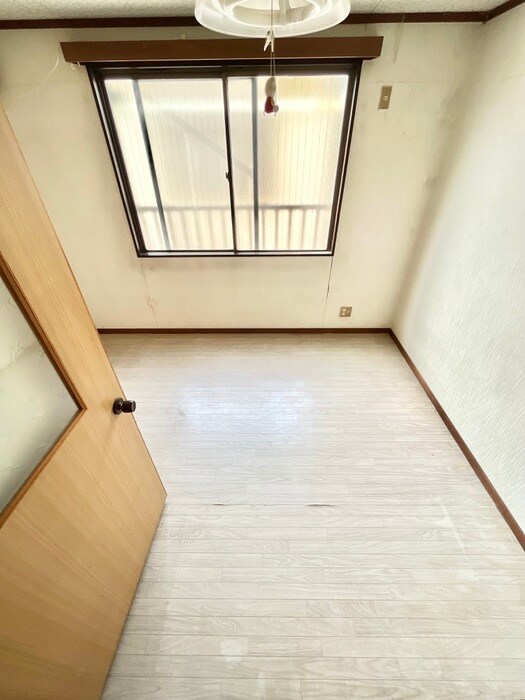 物件内観写真12　(居室)