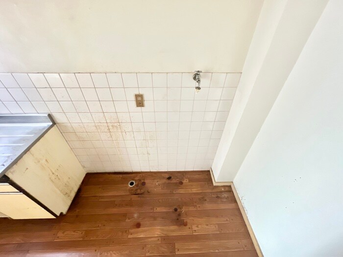 物件内観写真17　(洗濯機置場)