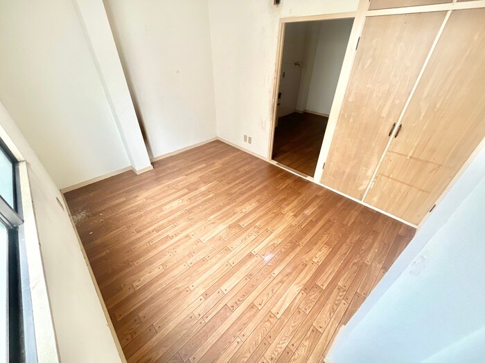 物件内観写真18　(居室)