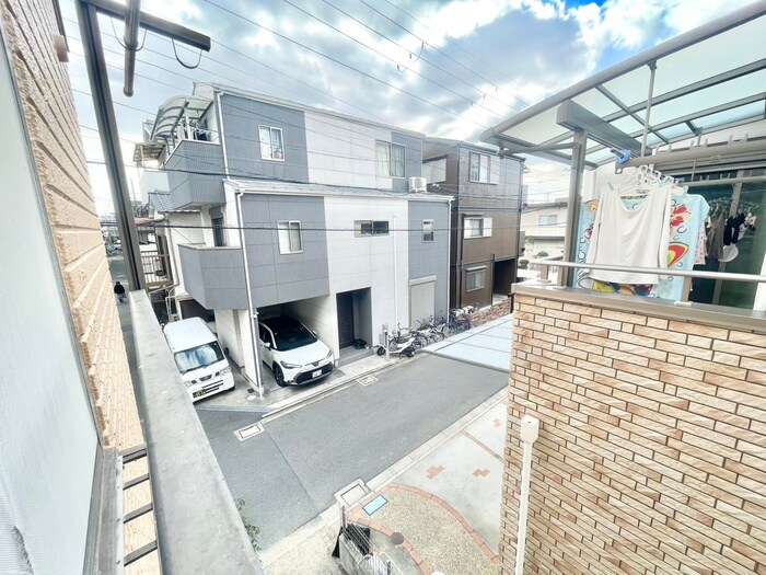 物件内観写真22　(室内からの展望)