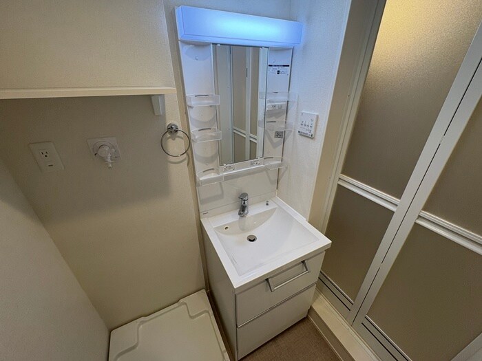 物件内観写真12　(洗面)