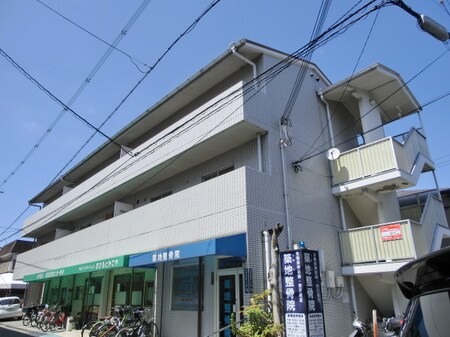 ロイヤル山本外観写真