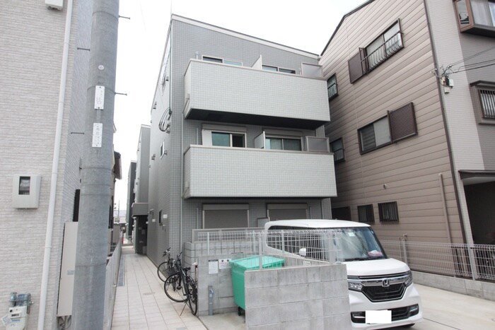 物件外観写真1　(外観写真)