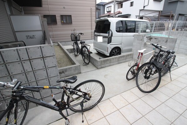 駐輪場