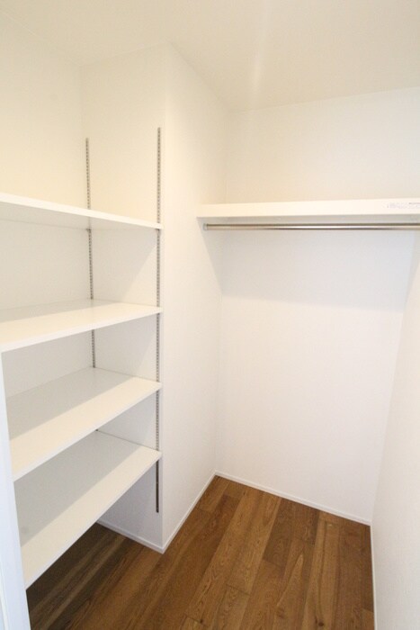 物件内観写真20　(収納)