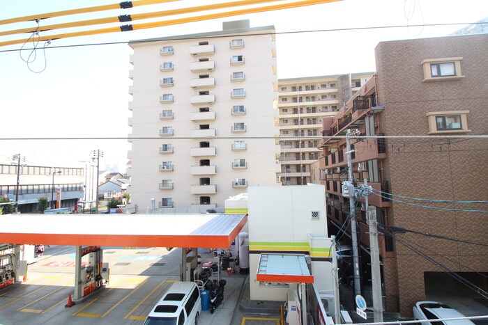 物件内観写真22　(室内からの展望)