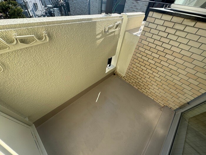 物件内観写真16　(ベランダ・バルコニー)