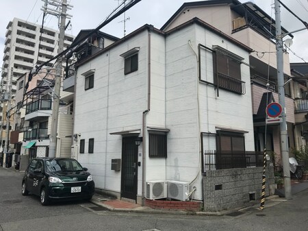 岸地通１丁目戸建外観写真