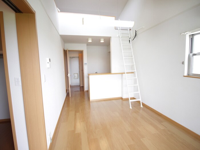 物件内観写真8　(居室)