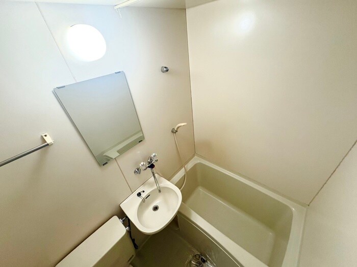 物件内観写真9　(バス／シャワールーム等)