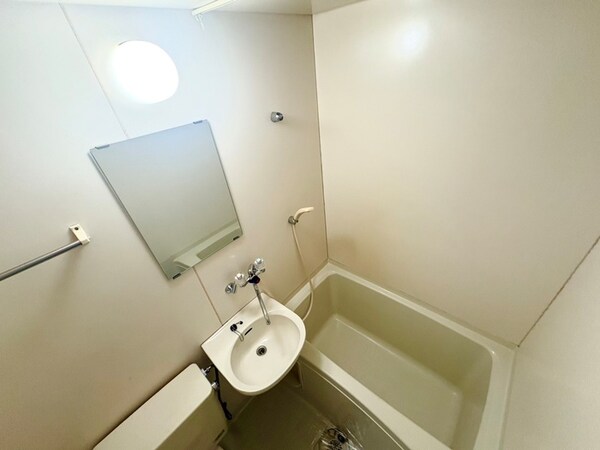 バス／シャワールーム等