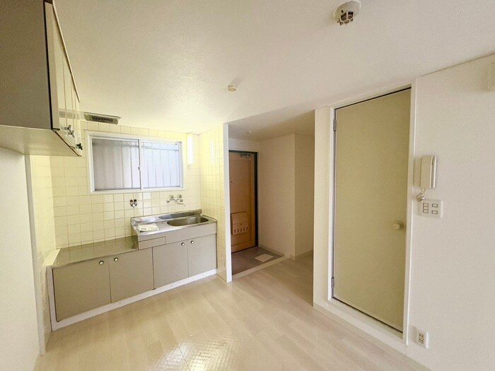 物件内観写真12　(内観写真)