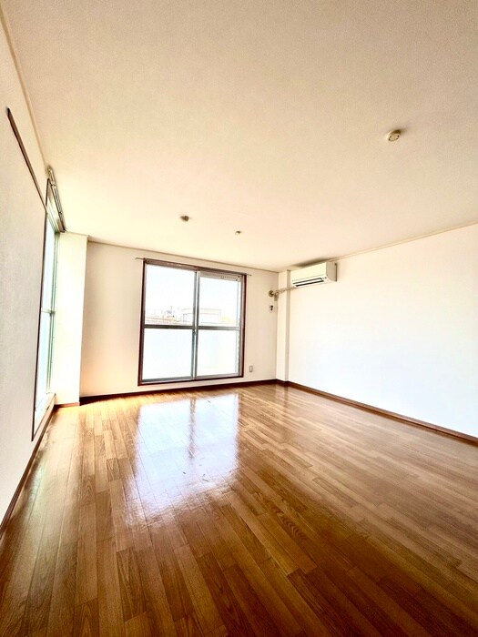 物件内観写真13　(居室)