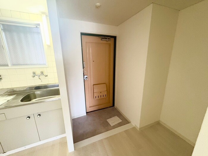 物件内観写真20　(玄関)