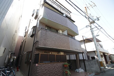エタ－ナルコ－ト外観写真