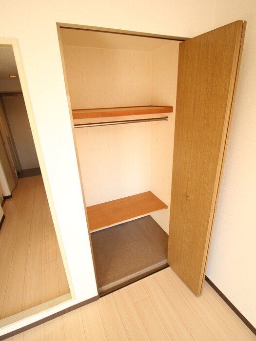 物件内観写真17　(収納)