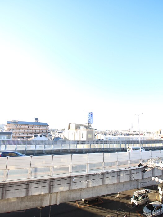 物件内観写真21　(室内からの展望)