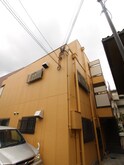 梅本マンション