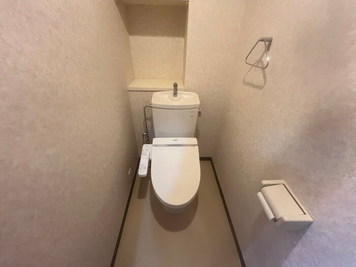 物件内観写真11　(トイレ)