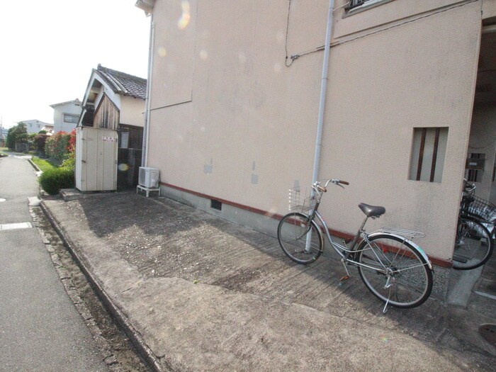 物件外観写真6　(建物設備)