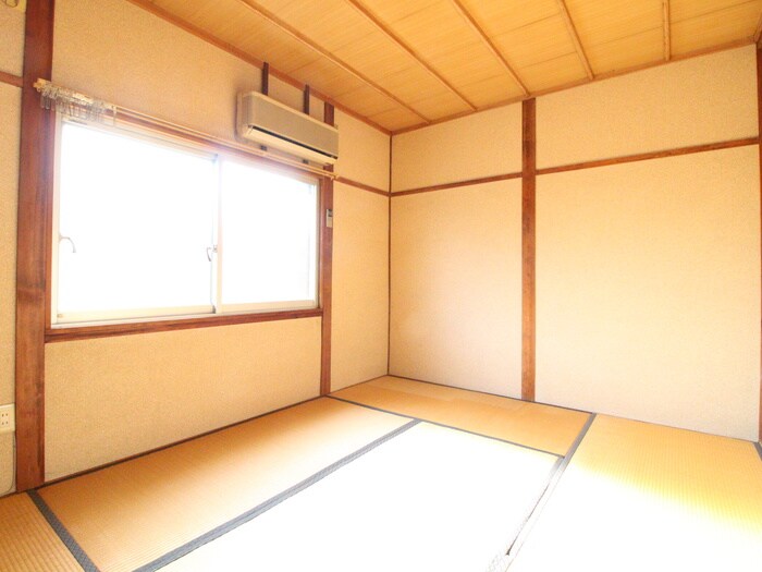 物件内観写真10　(居室)