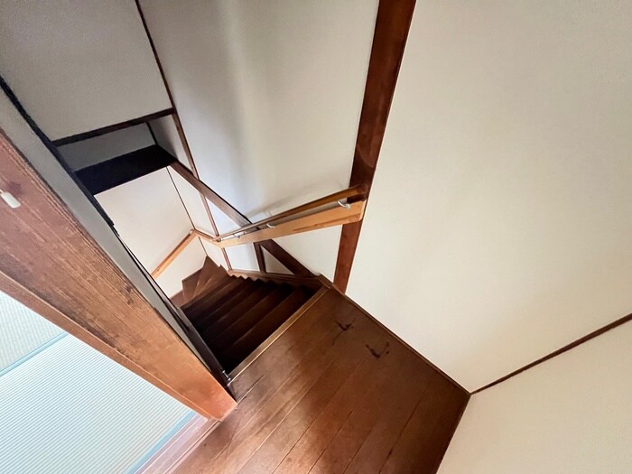 物件内観写真19　(廊下)