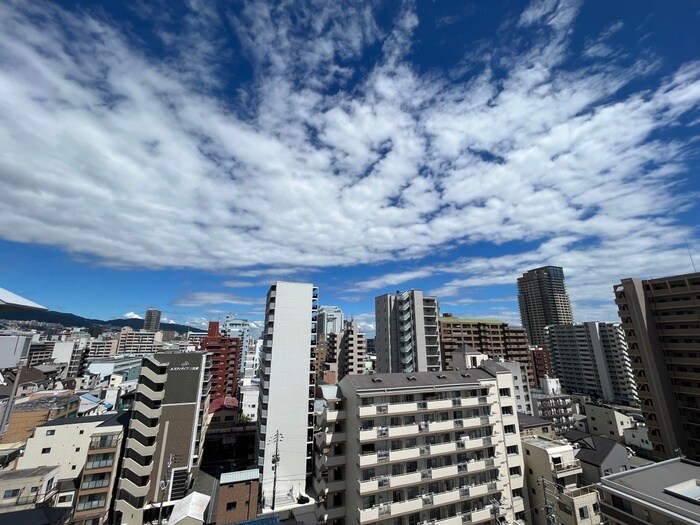 物件内観写真22　(室内からの展望)