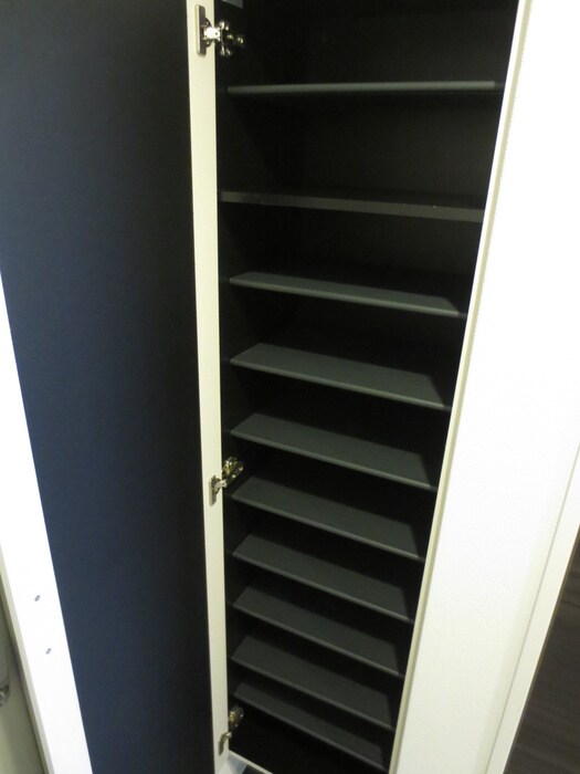 物件内観写真14　(靴箱)