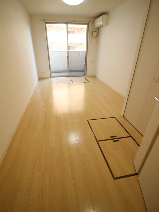 物件内観写真15　(居室)