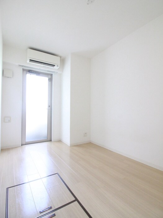 物件内観写真17　(居室)